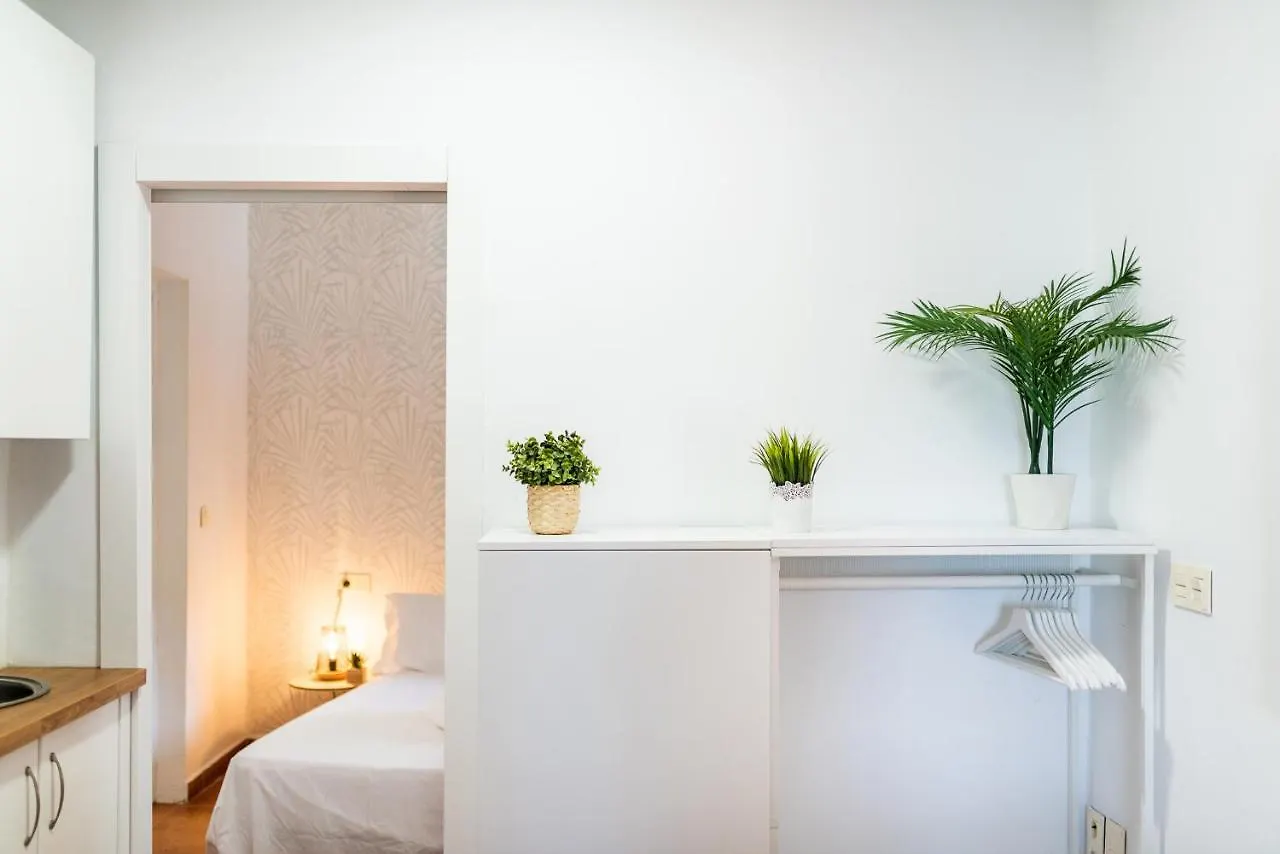 Home4U Casa Del Tesoro I غرناطة 0*,  إسبانيا