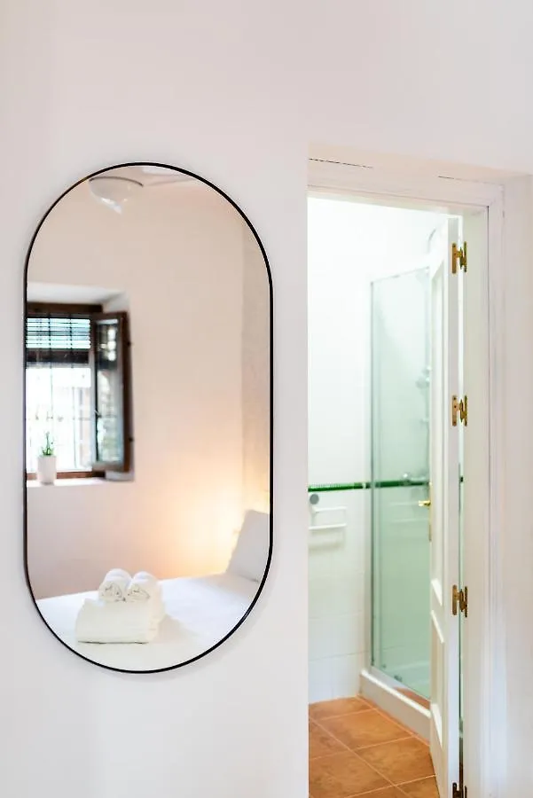 Home4U Casa Del Tesoro I غرناطة